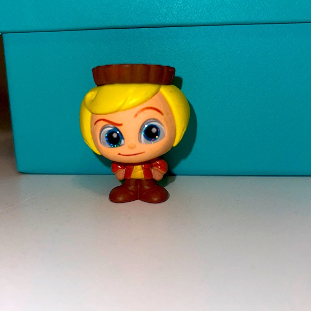 Disney Doorables Series Eight Rancis Fluggerbutter